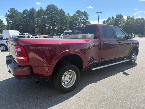 Used 2022 RAM 3500 Laramie AWD/4WD image 7