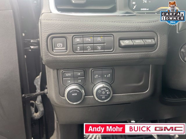 Used 2024 GMC Yukon Denali AWD/4WD image 26