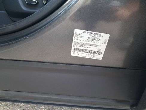 Used 2016 Ford Explorer Sport image 29