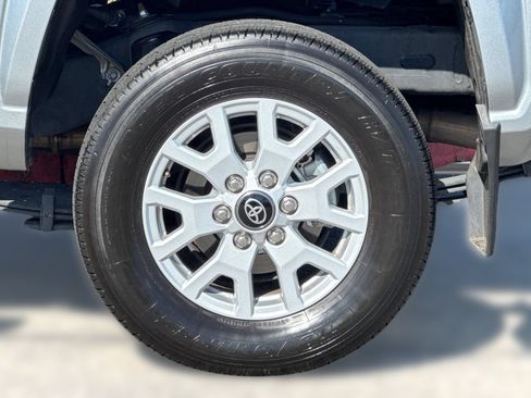 Used 2024 Toyota Tacoma SR RWD image 13