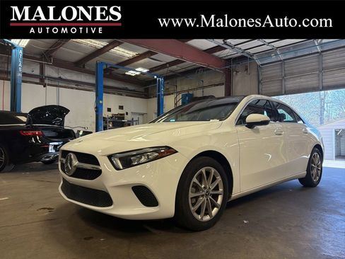 Used 2019 Mercedes-Benz A 220 4MATIC image 1