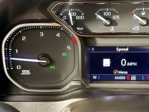 Used 2023 GMC Sierra 2500 AT4 w/ AT4 Preferred Package AWD/4WD image 13
