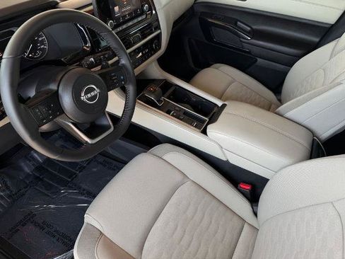 Certified 2025 Nissan Pathfinder SV w/ Cargo Package FWD image 16