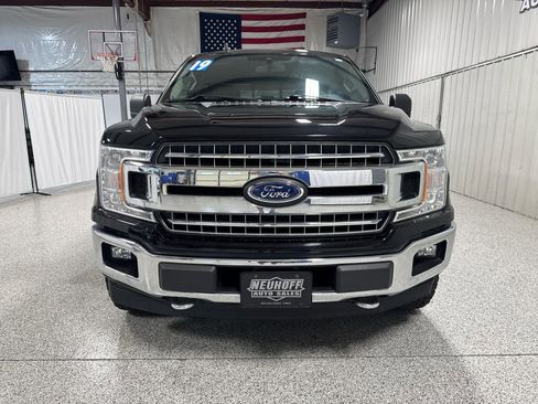 Used 2019 Ford F150 XLT w/ Equipment Group 302A Luxury AWD/4WD image 3