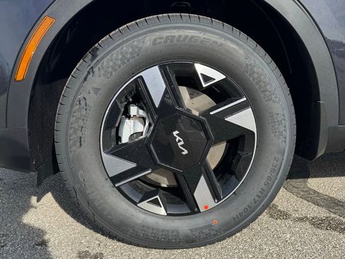 New 2026 Kia Sportage LX AWD/4WD image 9