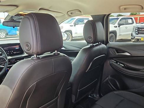 Used 2026 Buick Encore GX Preferred w/ Comfort Package FWD image 9