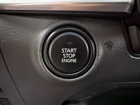 Used 2025 MAZDA MAZDA3 s FWD image 25