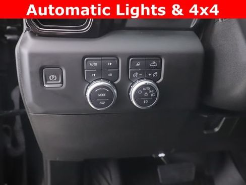 Used 2024 GMC Sierra 2500 AT4 w/ AT4 Premium Plus Package AWD/4WD image 21