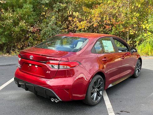 New 2026 Toyota Corolla SE w/ SE Package image 5