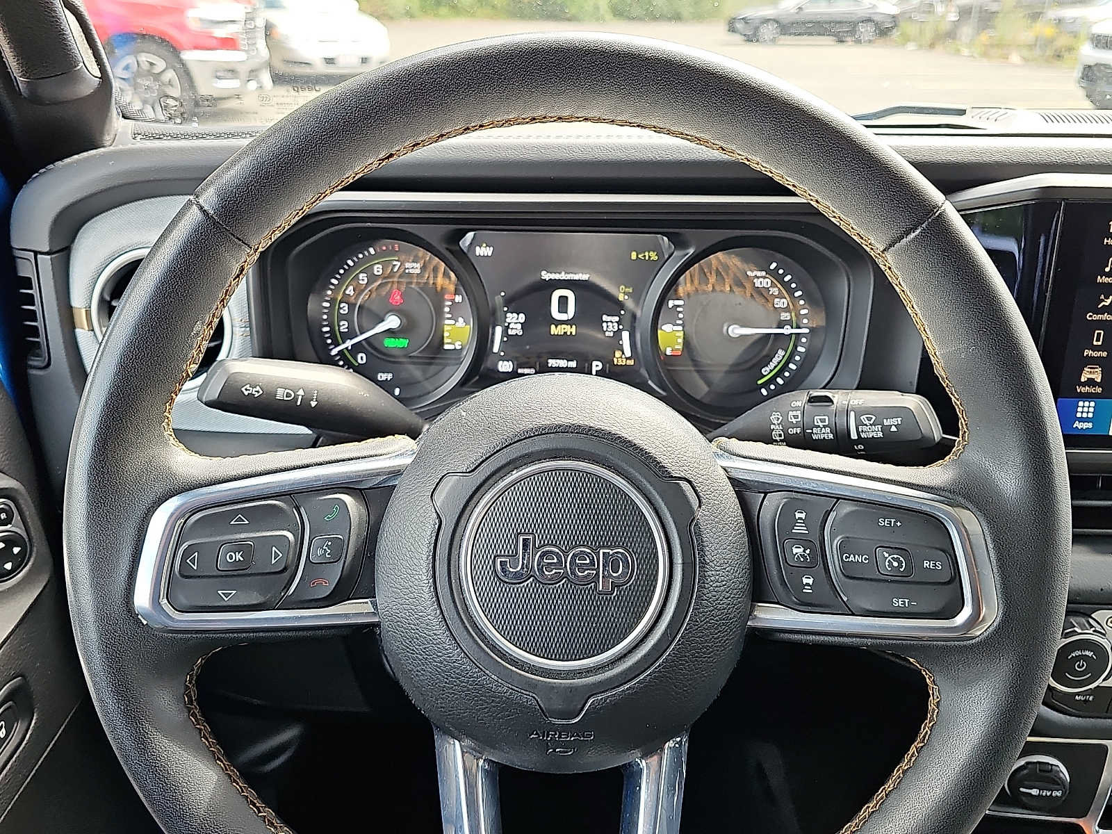 Used 2024 Jeep Wrangler Unlimited Sahara AWD/4WD image 19