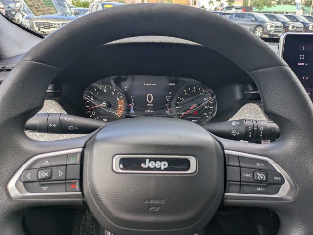Used 2023 Jeep Compass Sport AWD/4WD image 23