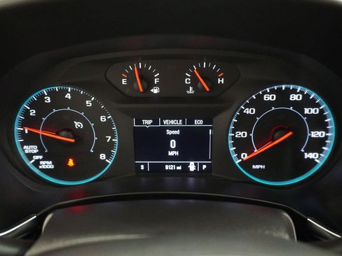 Used 2024 Chevrolet Equinox LS w/ Driver Confidence II Package FWD image 12