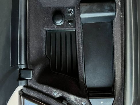 Used 2012 BMW 528i xDrive Sedan image 18