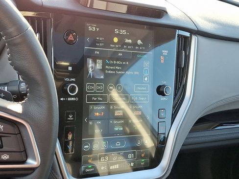 Certified 2025 Subaru Outback Limited image 29