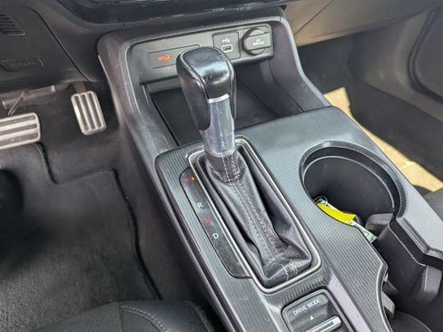 Used 2022 Honda Civic Sport image 14