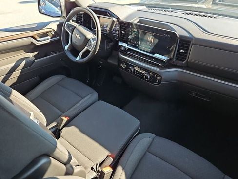 Used 2023 Chevrolet Silverado 1500 LT image 18