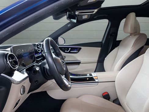 Used 2024 Mercedes-Benz C 300 4MATIC Sedan image 38