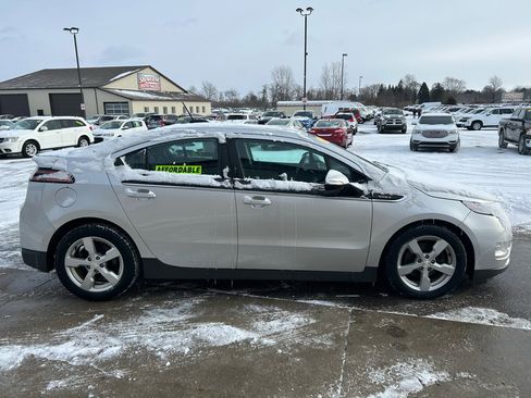 Used 2015 Chevrolet Volt image 4