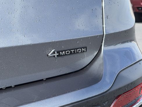 New 2026 Volkswagen Taos SEL AWD/4WD image 7