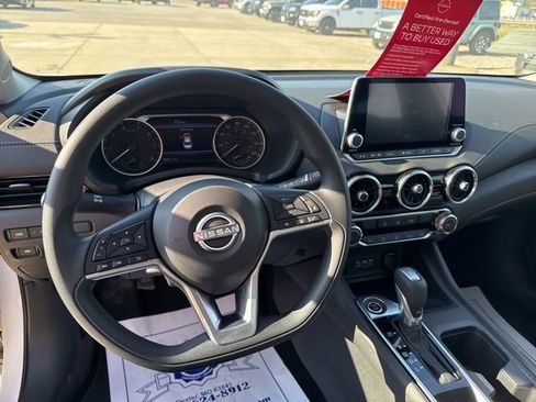 Used 2025 Nissan Sentra SV image 11