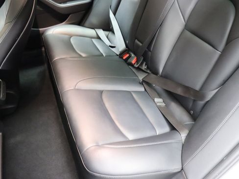 Used 2023 Tesla Model 3 Standard Range image 37