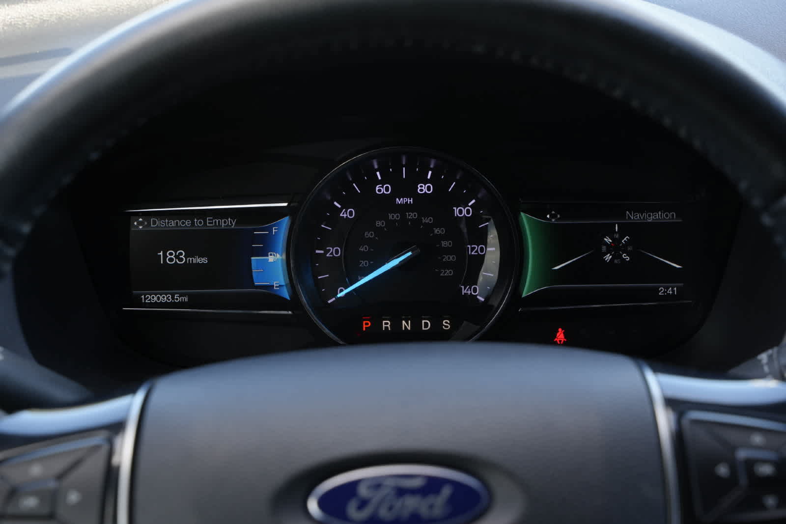 Used 2018 Ford Explorer Limited w/ Ford Safe & Smart Package FWD image 12