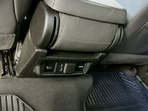 Used 2023 Chevrolet Silverado 1500 LT image 28