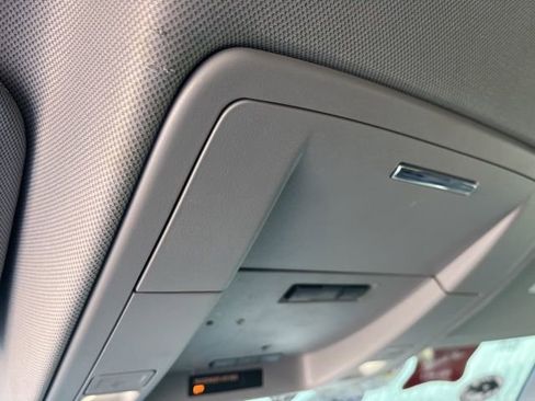 Used 2018 GMC Sierra 1500 SLT image 25