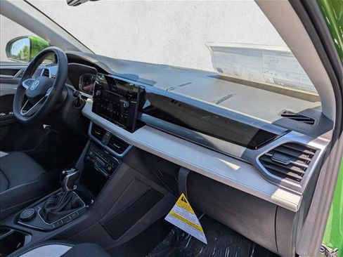 New 2026 Volkswagen Taos SEL AWD/4WD image 28