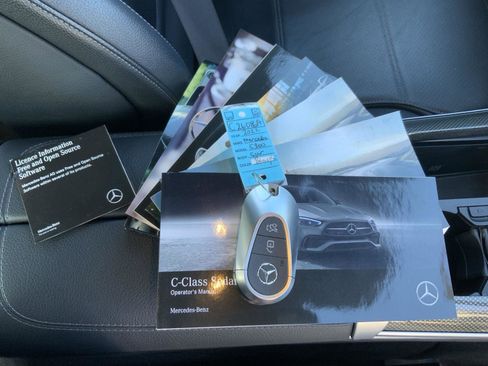 Used 2022 Mercedes-Benz C 300 4MATIC Sedan image 63