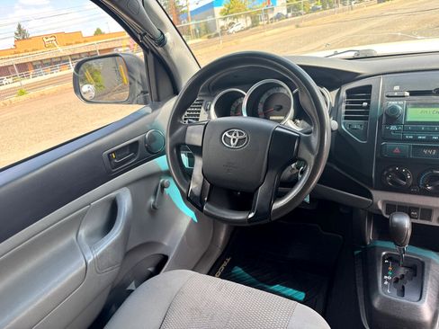 Used 2012 Toyota Tacoma 2WD Regular Cab image 13
