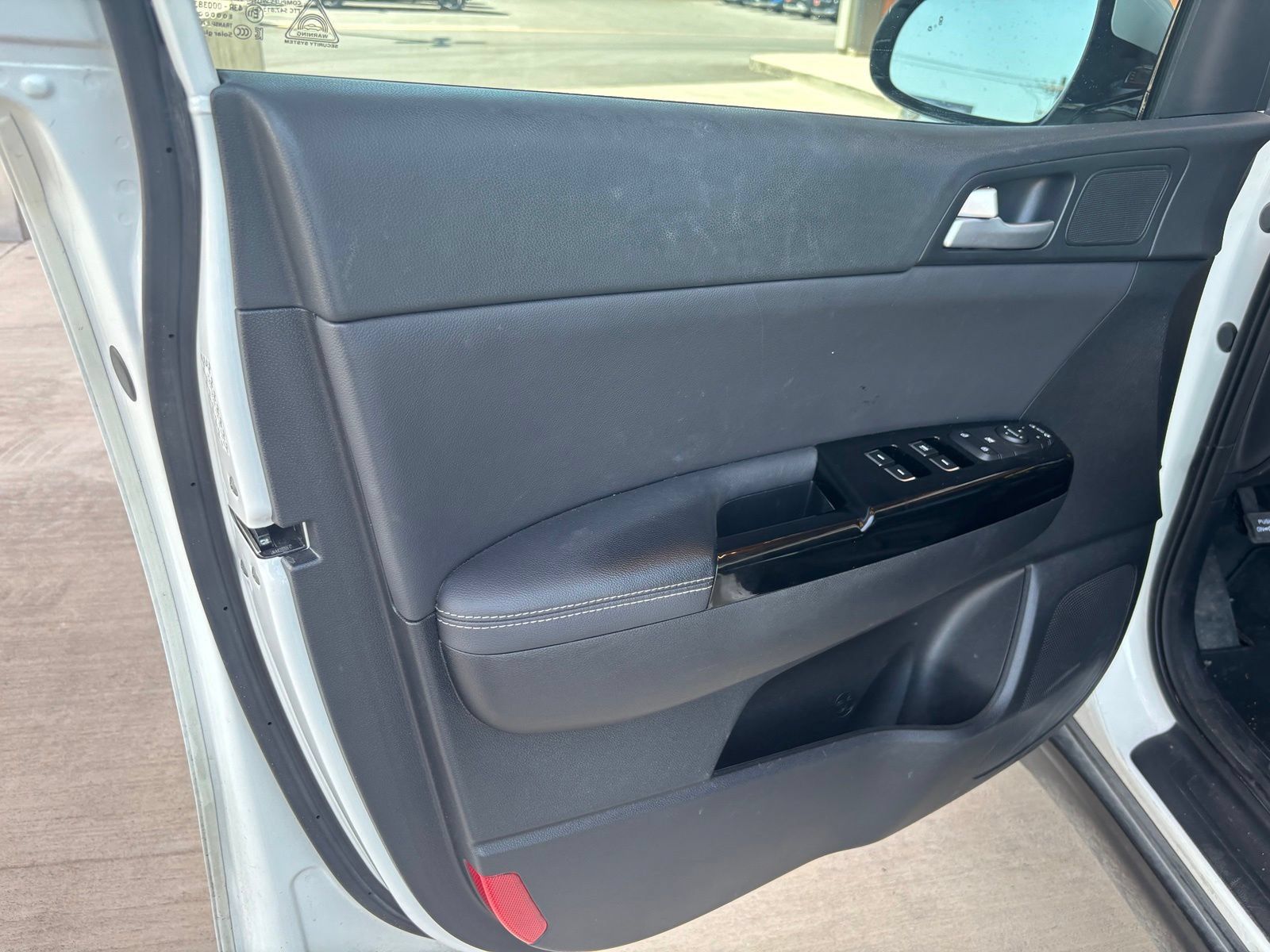 Used 2021 Kia Sportage EX FWD image 9