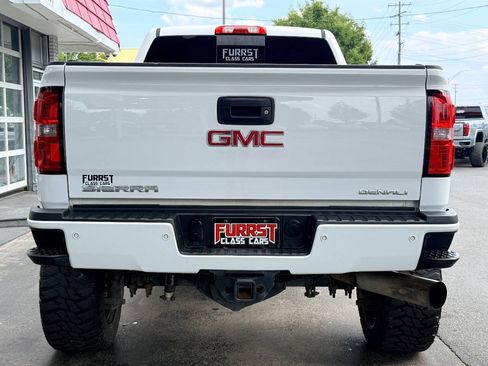 Used 2015 GMC Sierra 2500 Denali w/ Duramax Plus Package AWD/4WD image 4