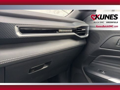 Used 2025 Ford Mustang GT Premium RWD image 29