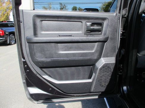 Used 2016 RAM 3500 Tradesman w/ Popular Equipment Group image 29