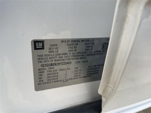 Used 2017 GMC Canyon 2WD Crew Cab w/ Convenience Package image 31