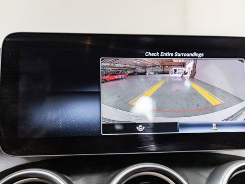 Used 2021 Mercedes-Benz C 300 Sedan w/ Premium Package image 17