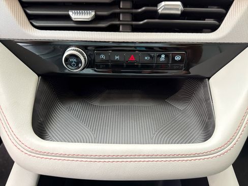 New 2026 Ford Explorer Active w/ Active Comfort Package image 14