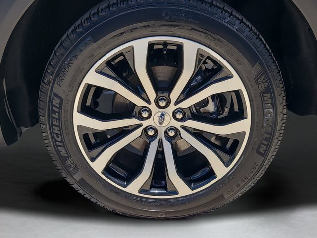 Used 2025 Ford Explorer ST-Line AWD/4WD image 35