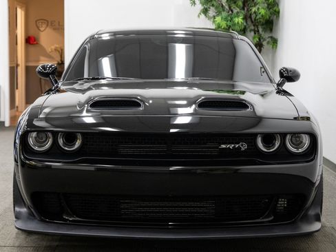 Used 2020 Dodge Challenger SRT Hellcat Redeye RWD image 12