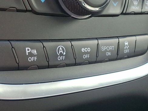 Used 2020 Dodge Durango SXT image 27