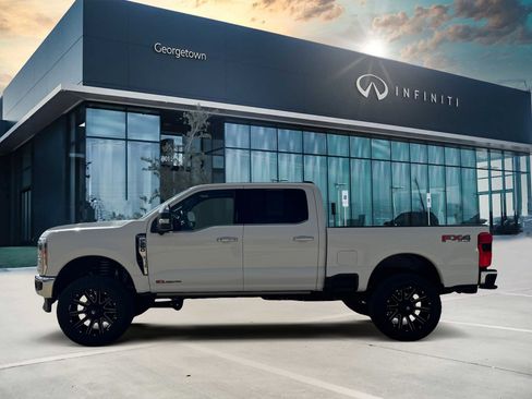 Used 2023 Ford F250 King Ranch w/ Chrome Package AWD/4WD image 7