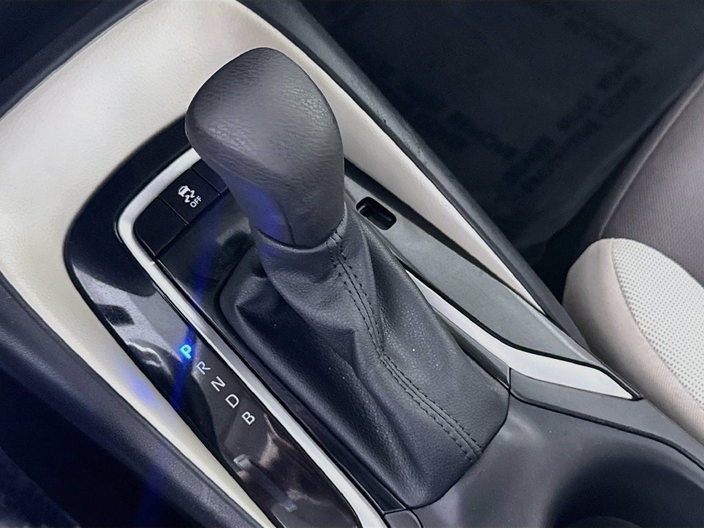 Used 2023 Toyota Corolla LE FWD image 19