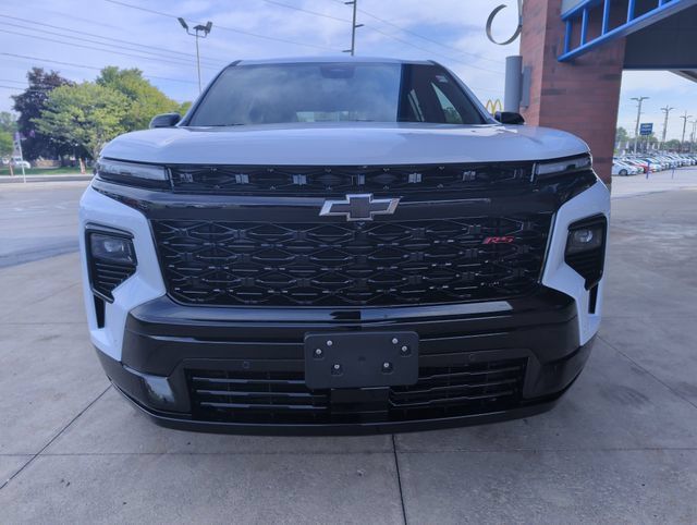 Used 2026 Chevrolet Traverse RS w/ LPO, Floor Liner Package AWD/4WD image 11
