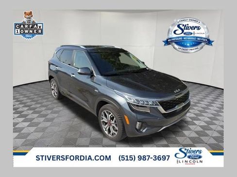 Used 2023 Kia Seltos SX AWD/4WD image 1