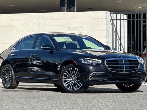 New 2026 Mercedes-Benz S 500 4MATIC image 2