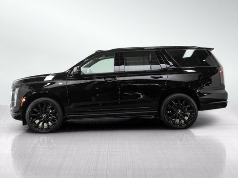 Used 2026 Cadillac Escalade Platinum Sport w/ LPO, ONYX Package AWD/4WD image 2