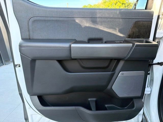 Used 2023 Ford F150 Lightning Lariat AWD/4WD image 16