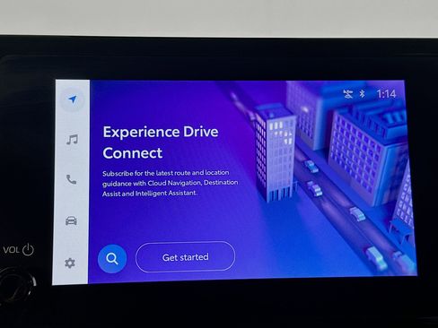 Used 2025 Toyota Corolla LE image 21