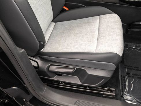 Certified 2023 Volkswagen ID.4 Pro image 33